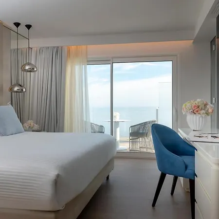 فندق Atlantic &