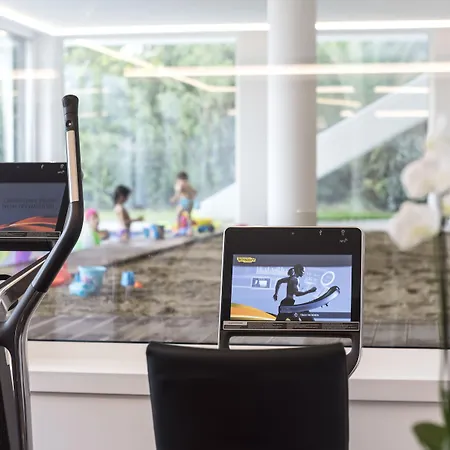 Atlantic & ريتشيوني