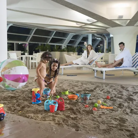 فندق Atlantic & 4*