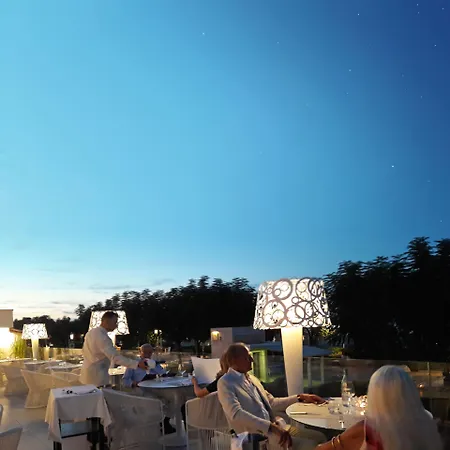 Atlantic & 4* ريتشيوني