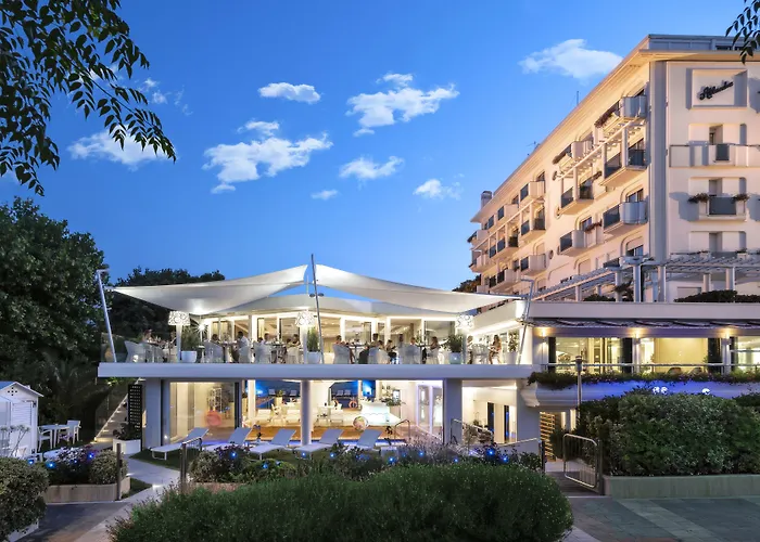 Hotell Atlantic & Riccione