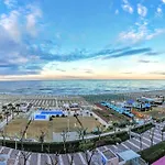 酒店 Atlantic & 里乔内