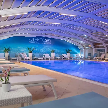 Отель Atlantic & 4*