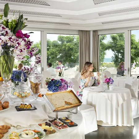 Atlantic & Hotel 4*