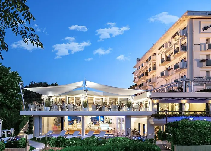 Atlantic & Hotel Riccione